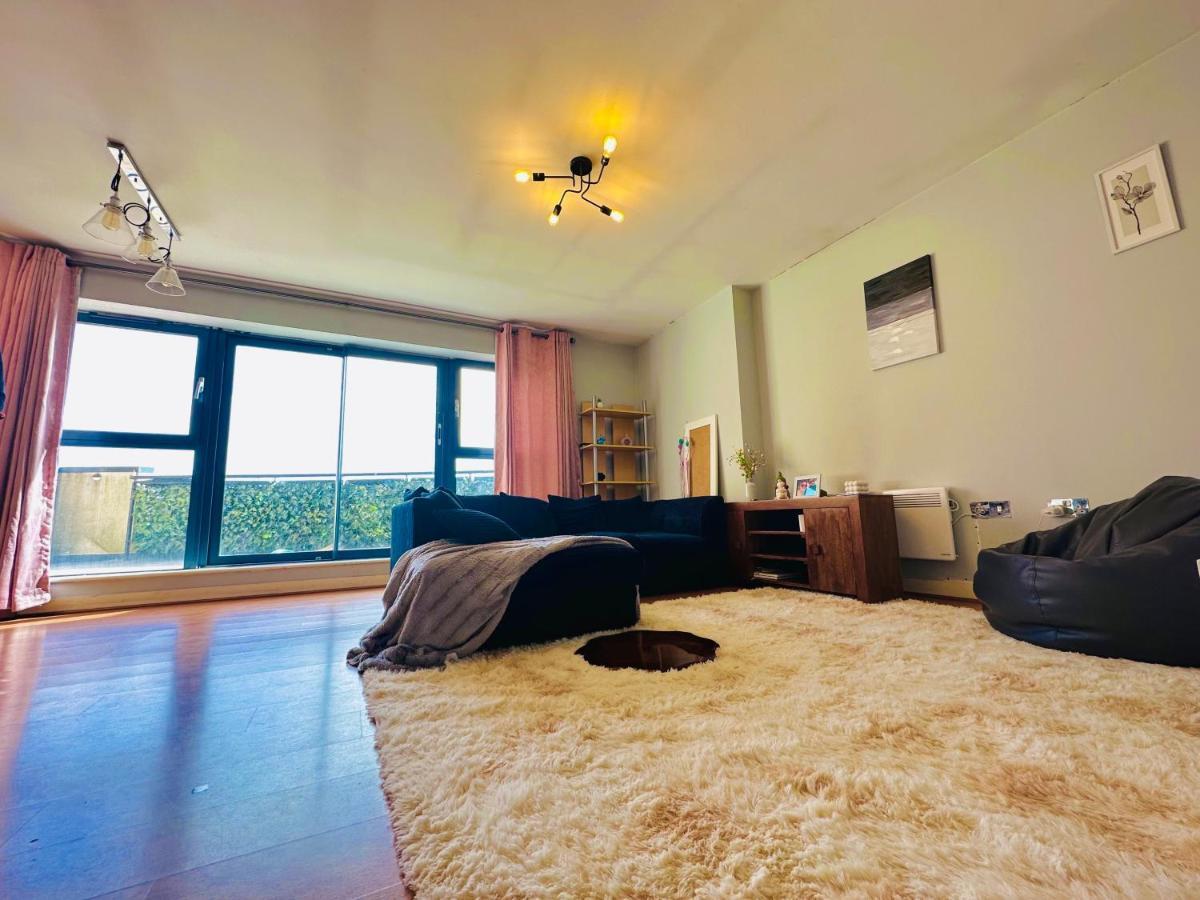 Penthouse Private Room - Top Rated - Great Location Birmingham Kültér fotó